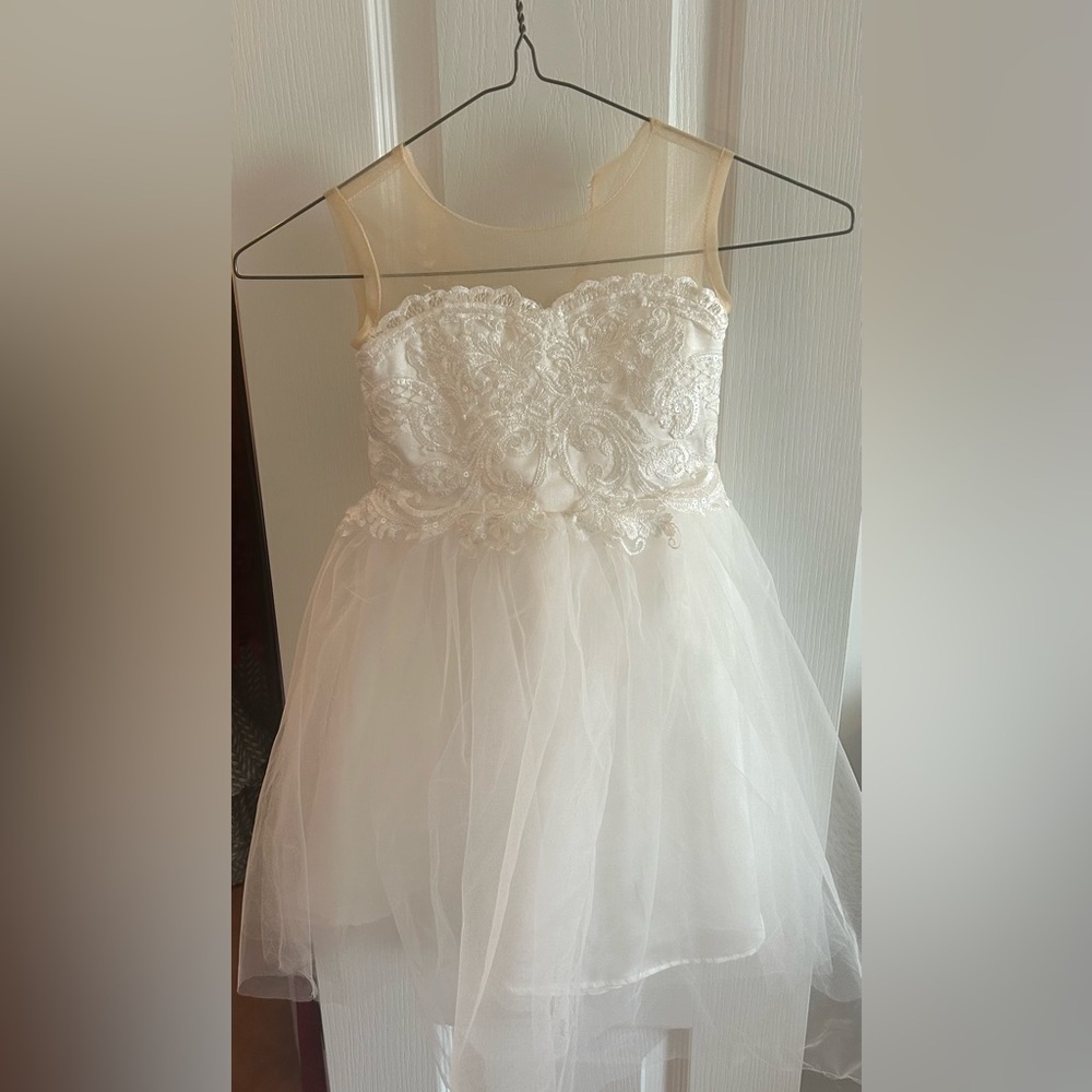 Flower girl / formal dress size 3T